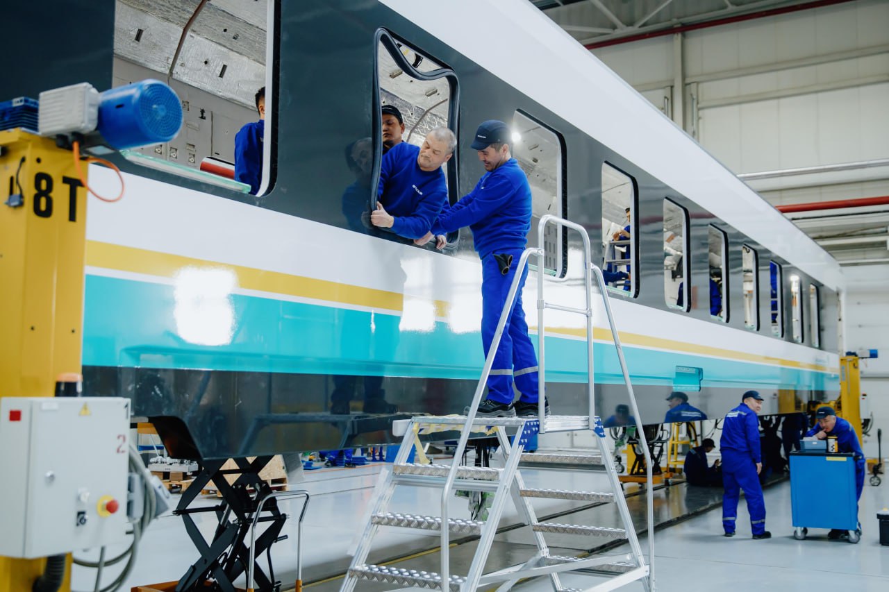 В Астане стартовало производство пассажирских вагонов Stadler