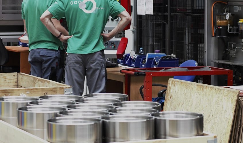 ТЕК-КОМ локализовала производство буксовых кассетных подшипников для инновационных вагонов 