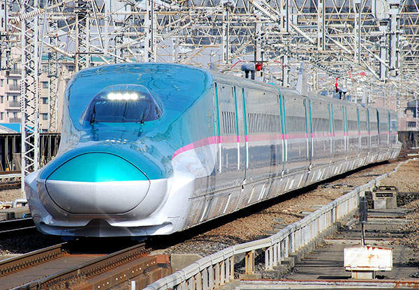 Япония подарит Индии два поезда Shinkansen